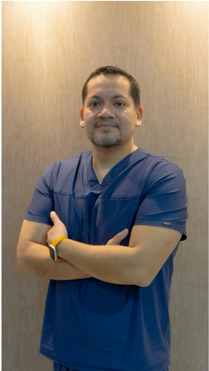 Dr. Cuauhtémoc Cano Aguilar